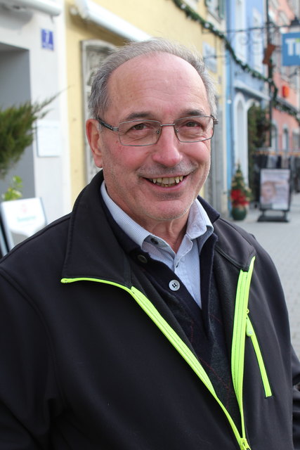 Josef Doblhofer, St. Marienkirchen: "Ich habe eine Schiffsreise für meine Frau und mich gebucht. Für die Enkerl gibt's Geld."