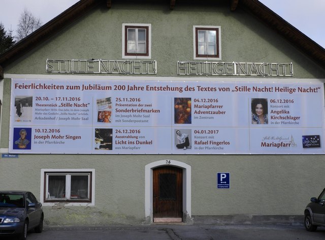 In Mariapfarr ist man sehr stolz drauf, dass Joseph Mohr mit seinem weltberühmten Text zum Lied 'Stille Nacht, Heilige Nacht' so ein großes Erbe hinterlassen hat.
