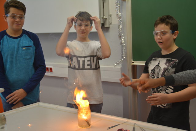 Es gab auch feurige Experimente