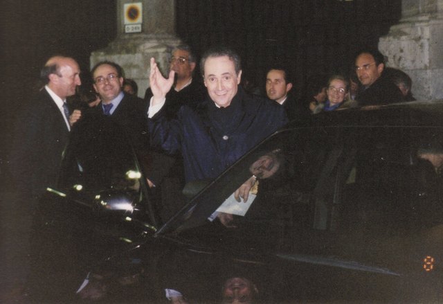 José Carreras nach einer Aufführung der "Misa criolla" im Palau de la Música Catalana, Barcelona, 7. Januar 2000