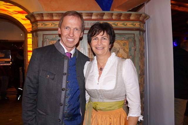 Bürgermeister Thomas Oberreiter mit Gattin.