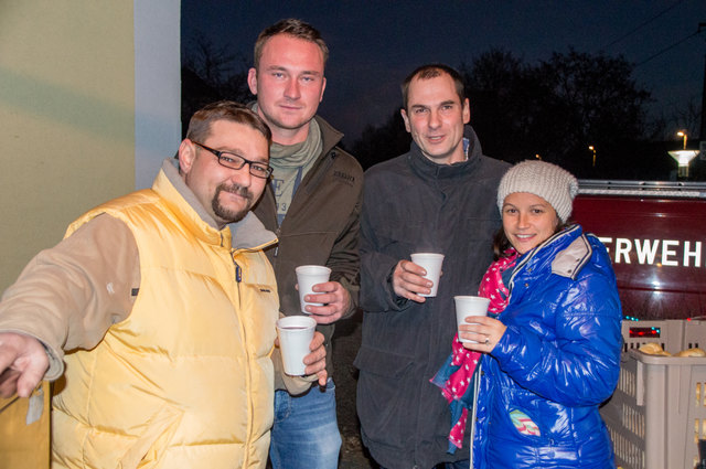 Erwin Haslinger, Manfred Durstmüller, Kommandant Michael Grausenburger und Barbara Denk. | Foto: Schlüsselberger