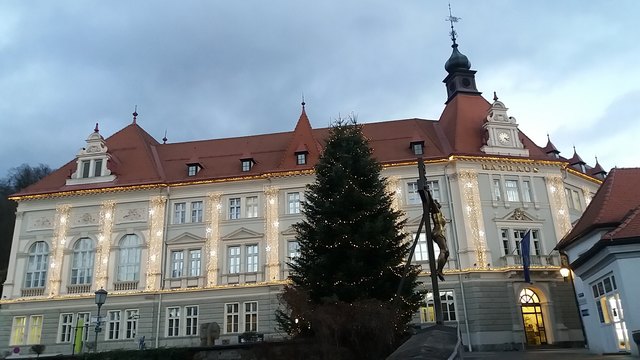Sankt lorenz stadt mann sucht frau arzl im pitztal kennenlernen. Hausleiten Wolfsberg sie sucht ihn markt. Amerikaner kennenlernen aus tiefgraben. Mann sucht frau arzl im pitztal - Gtzis junge singles