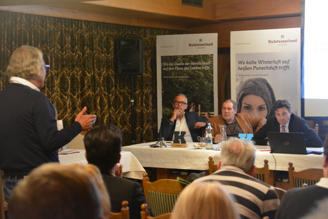 Aufsichtsrat Simon Hermann Huber (Hotel Stadt Kufstein) sprach sich gegen die GmbH-Gründung aus.