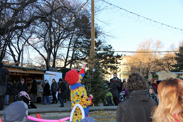 Clown, Karlsplatz, Wien, Adventmarkt