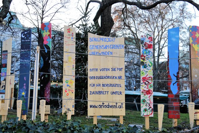 Schülerprojekt am Adventmarkt, Karlsplatz, Wien, artadvent.at