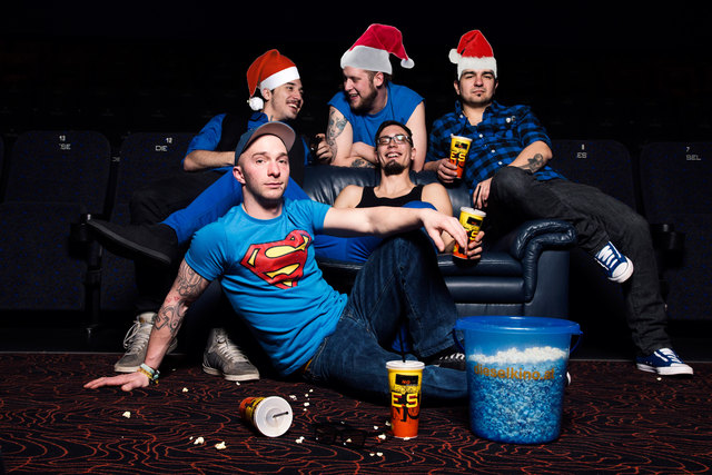 Die Bandroom Casting Couch stehen heuer bei KIXXmas auf der Bühne. | Foto: Fanni Bodnar