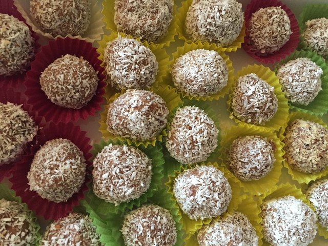 Ohne Fleiß kein Preis und ohne Nusslikör keine Kugerl! | Foto: Zeiler