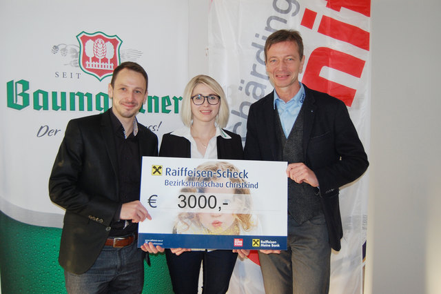 V. l.: BezirksRundschau Schärding Geschäftsstellenleiter Andreas Osterkorn, Brauerei Marketingchefin Magdalena Beham und Schärdinger Granit Geschäftsführer Reinhard Pfleger.