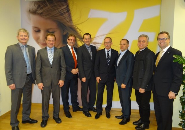 Acht Bürgermeister schlossen sich vor zwei Jahren zur Powerregion zusammen und arbeiten nun Hand in Hand.