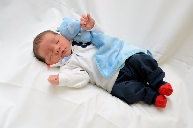 Petar Datum: 8.6.2016 Eltern: Danica Skrbic-Blagojevic und Elvis Skrbic Geburtsort: LKH Graz Größe: 50 cm Gewicht: 3265 g