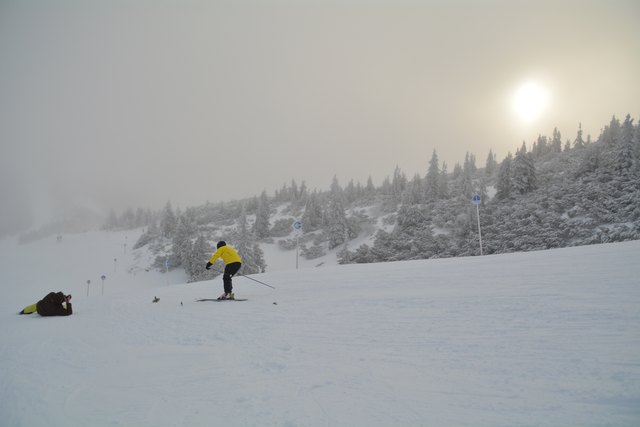In den frühen Morgenstunden kann man am Hochkar schon die unberührten Pisten genießen.
