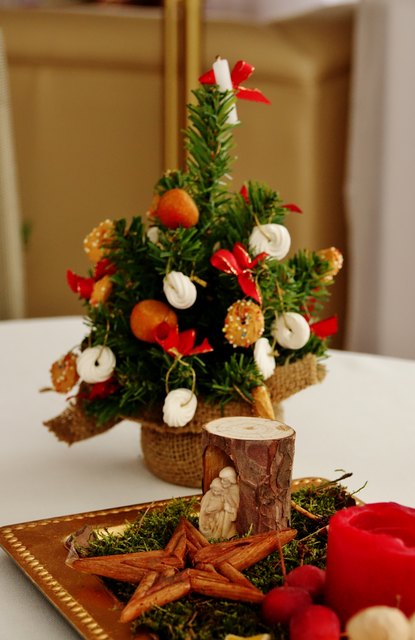 Mein "großer" Christbaum, der mir jetzt schon viel
