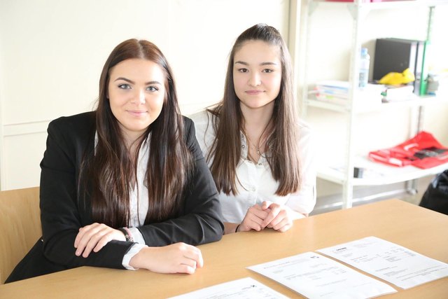 Schüler der BHAK/BHAS Liezen fördern heimische Produkte. | Foto: KK