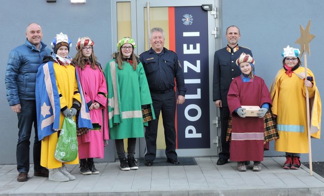 Die Heiligen Drei Könige segneten das neue Polizeiinspektionsgebäude | Foto: KK
