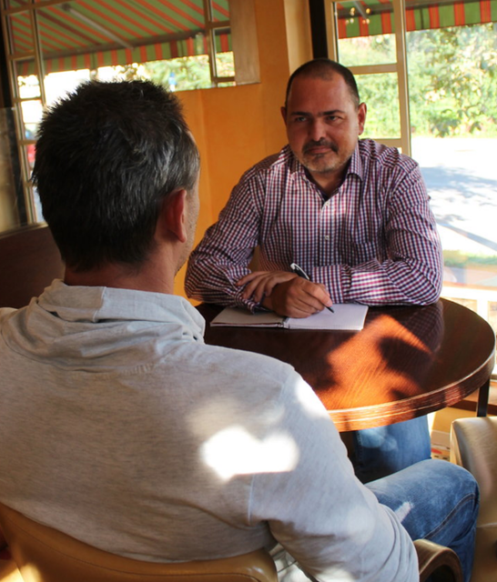 Clemens Costisella bei einer Beratung | Foto: KK