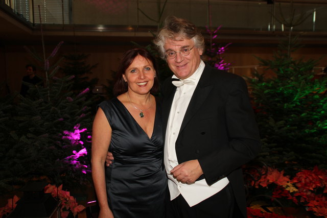 Dirigent Reinhold Wieser mit Gattin Anna.