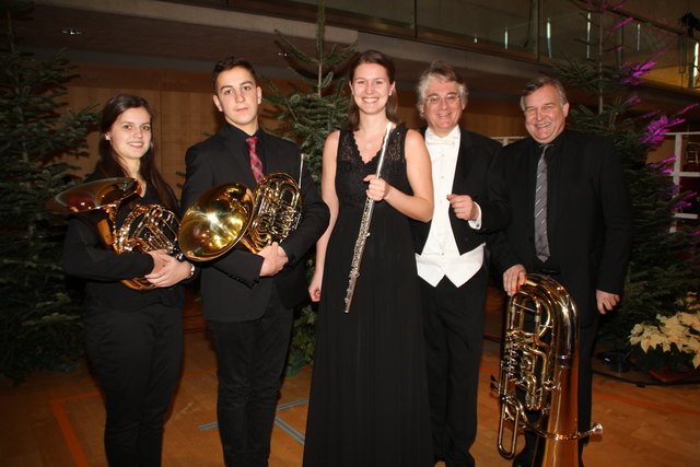 Theresa Kogler, Simon Nagl, Elisabeth Baumkirchner, Reinhold Wieser und Amandus Feiel.