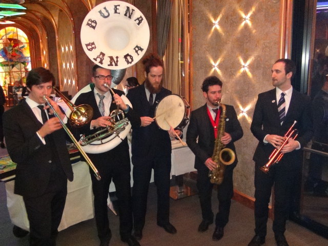 Für Live-Musik sorgte beim Neujahrsempfang die Gruppe „Buena Banda“.