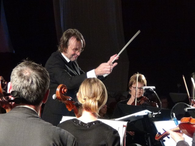 Dirigent Johann Assinger.
