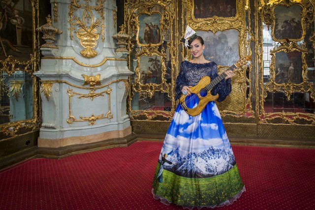 Fotoshooting mit Miss Universe-Kandidatin Dajana Dzinic  im Schloss Leopoldskron. | Foto: Franz Neumayr/Leo
