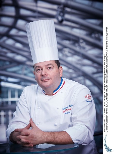 Christophe Muller ist "Gastkoch" im Restaurant Ikarus, Hangar-7