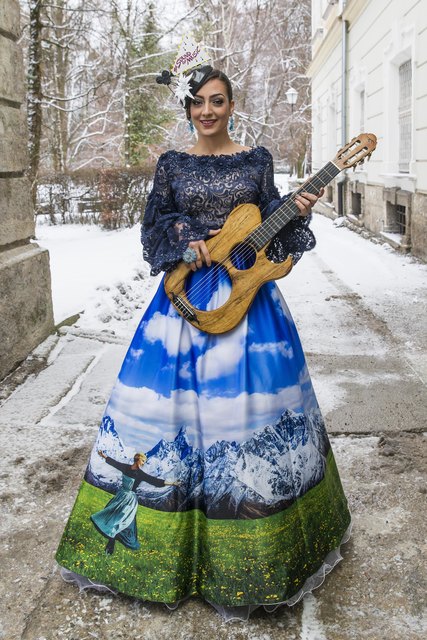 Fotoshooting mit Miss Universe-Kandidatin Dajana Dzinic  im Schloss Leopoldskron. | Foto: Franz Neumayr/Leo