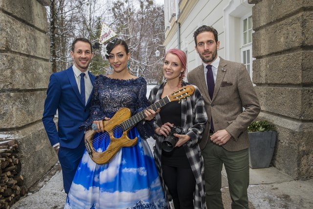 Fotoshooting mit Miss Universe-Kandidatin Dajana Dzinic  im Schloss Leopoldskron. | Foto: Franz Neumayr/Leo