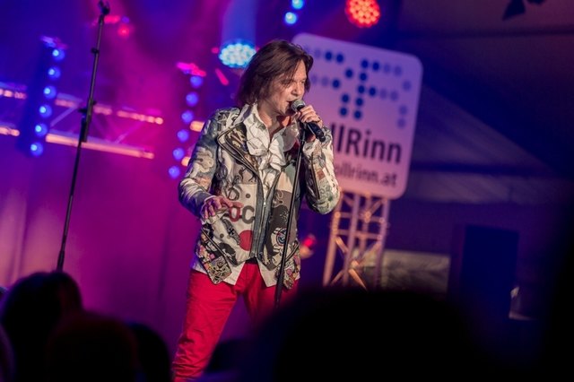 Jürgen Drews rockte am Samstag Abend RollRinn.
