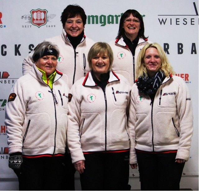 Die Weyrer Damen vorne von links Rosi, Renate und Katrin und hinten von links Lydia und Erika!