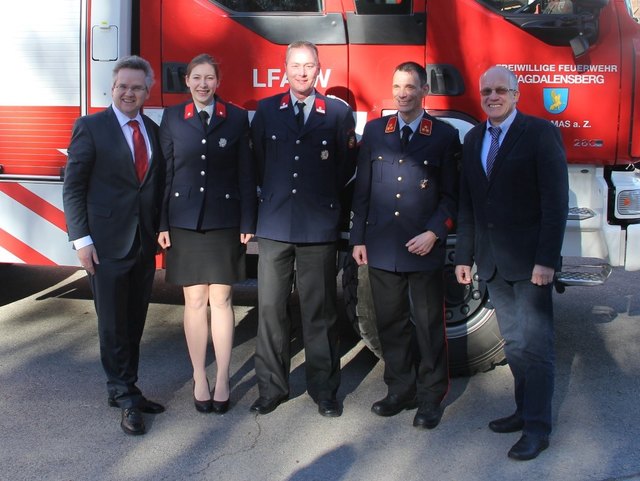 Die FF St. Thomas am Zeiselberg begrüßte auch Bgm. Andreas Scherwitzl (l.) bei der Jahreshauptversammlung