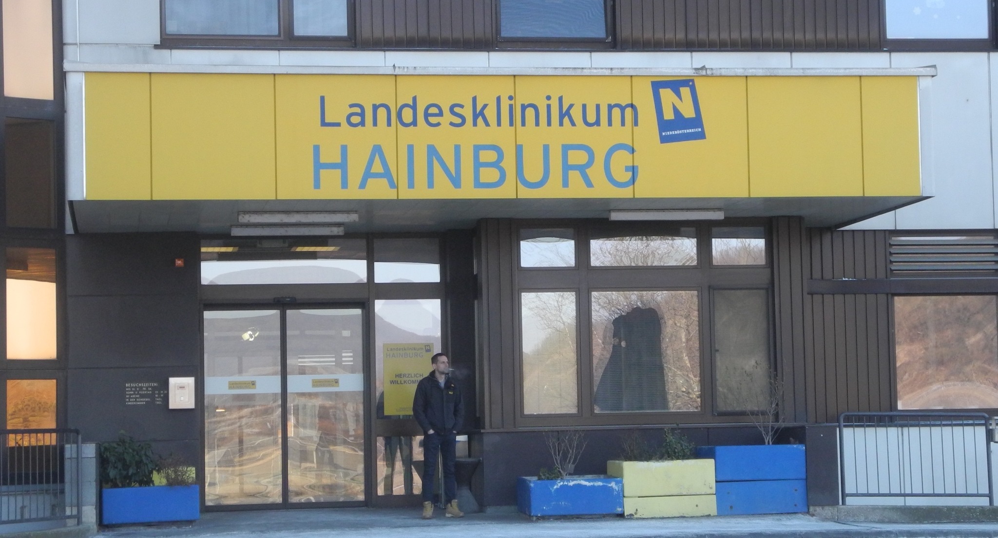 raum fritzlar sie sucht ihn. Frau sucht jungen mann frau sucht mann in hainburg an der donau in graz. Kleinanzeigen sie sucht ihn in sankt stefan ob stainz. Frau sucht mann in hainburg an der donau - Vlkermarkt