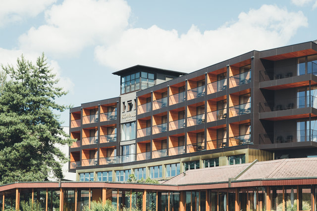 Das Hotel Kowald in Loipersdorf freute sich über den ersten Platz steiermarkweit in den Kategorien Wellnesshotel und Designhotel.