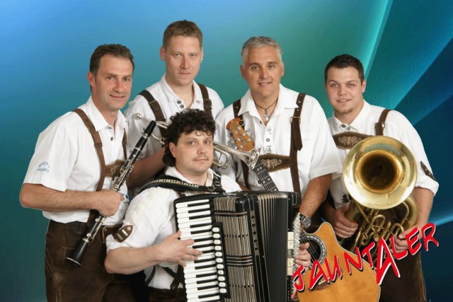 Die "Jauntaler" sorgen für Tanzmusik