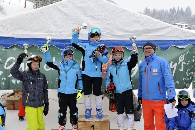 U11m: 1. Larcher Valentin, 2. Tönig Luis, 3. Sinnesberger Simon (alle SC St.Johann), 4. Beltermann Daniel (WSV Kirchdorf)