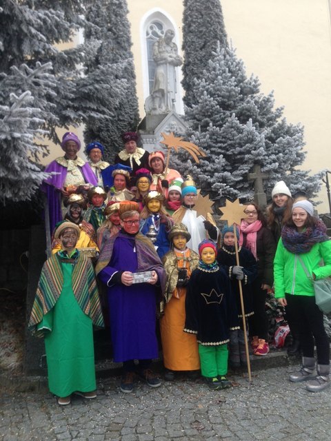 Singen für einen guten Zweck: Die Jungschargruppen in Pötting.
