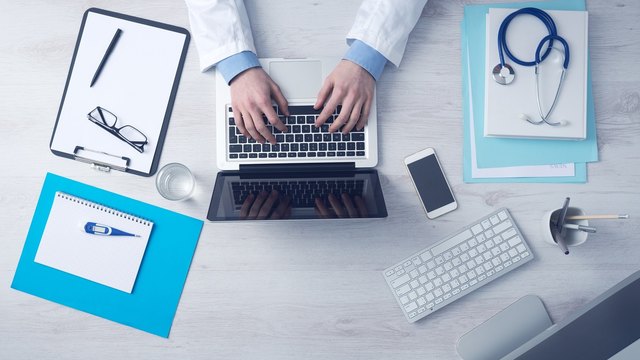 Zu den Feiertagen hab es Löcher im Netz des hausärztlichen Bereitschaftsdienstes. Der Pensionistenverband sorgt sich um die Gesundheitsversorgung