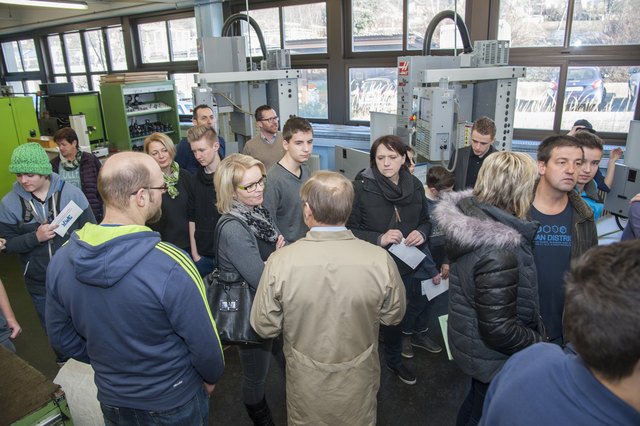 Ein Highlight der Führungen sind der Besuch der Werkstätten und Labors.
Learning by Doing – das in der Theorie erlernte Wissen praktisch umsetzen sind Schwerpunkte in den Labors und Werkstätten.