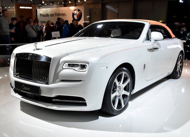 Auch Luxuskarossen wie Rolls Royce konnten unter die Lupe genommen werden.