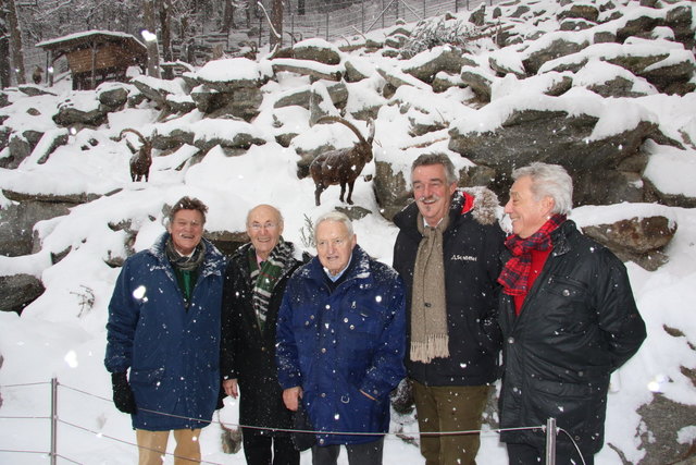 v.li. Othmar Kronthaler, "Rudelführer", Alfons Kaufmann (80 Jahre) - ehemals hoher Funktionär bei AK und ÖGB, Mitbegründer des bfi Tirol, Siegfried Pilser (85 Jahre), Willi Tilg (60 Jahre) - Militärkommando Tirol,  Richard Hammer (70 Jahre) - Univ. Prof. | Foto: Martys