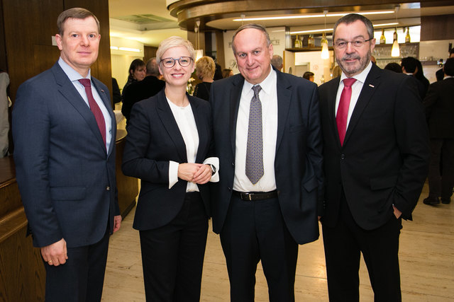 Hermann Pühringer, Doris Hummer, Rudolf Trauner und Walter Bremberger (v. l.).