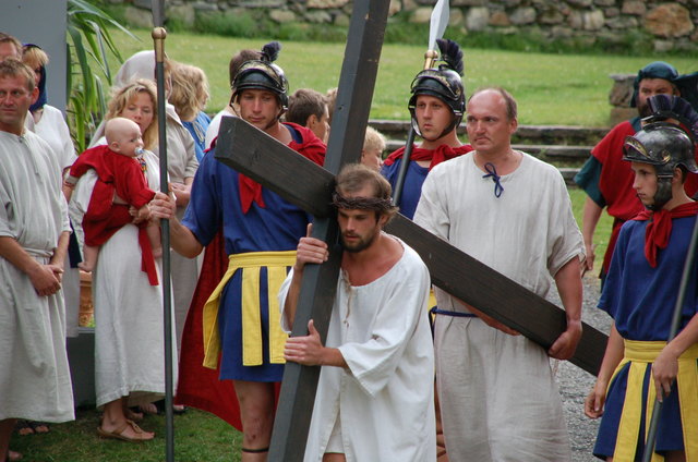 Kreuztragung, Foto: Theaterverein St. Georgen ob Murau 2010
