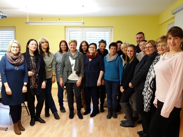 Die neuen Heimhelferinnen aus dem Bezirk Oberpullendorf sind: Bertha Claudia Ecker ,Marion Gredelj, Kerstin Heitzinger, Theresa Illedits, Marion Kedves, Liane Kühbauer, Claudia Leitner, Andrea Niklos, Sonja Ranz, Stefanie Redelsteiner, Wera Maria, Tritremmel Marion. | Foto: Foto: BFI