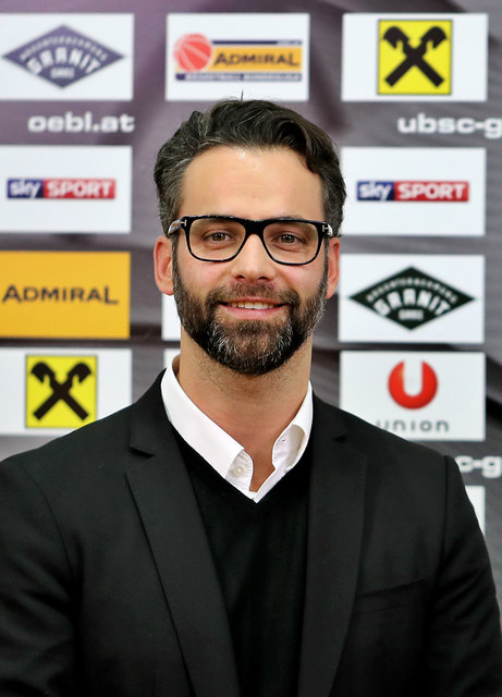"Gemeinsam mit ASKÖ-Halle und Auster würde durch die Eishalle in Eggenberg ein Sportpark Nord entstehen", sagt Gemeinderat Philipp Hofer (ÖVP).