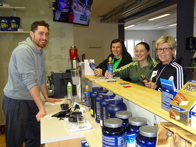 Tiefenentspannt an der Fitnesstheke!