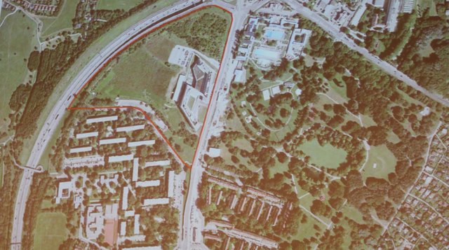 Derzeit ist die Fläche für die neue Science City (in der roten Umrandung) noch unbebaut. Schon 2020 soll das erste neue Gebäude stehen.