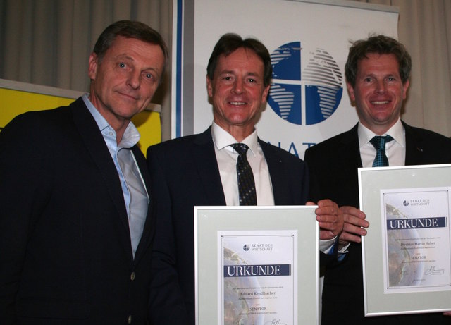 LAbg. Hans Scharfetter mit den neuen Mitgliedern im Senat der Wirtschaft: Dir. Martin Huber und Eduard Kendlbacher (beide Raiffeisenbank Bruck). | Foto: Christa Nothdurfter
