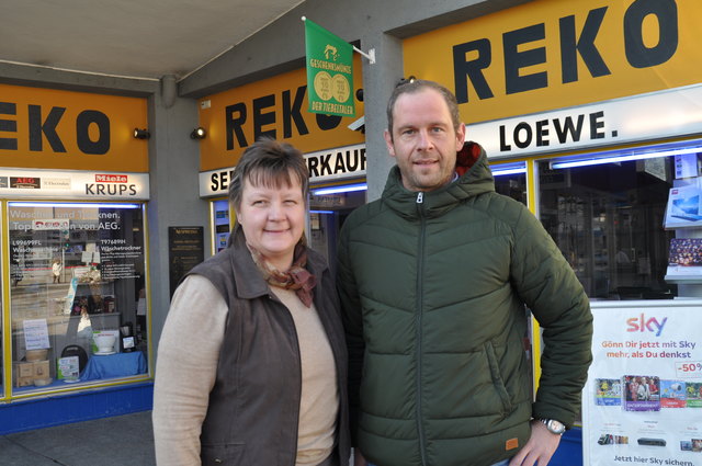 Reko-Chefin Evelyn Kogler und StR Herwig Tiffner: "Zehn Minuten gratis parken sind zu kurz. 30 Minuten sind wünschenswert"