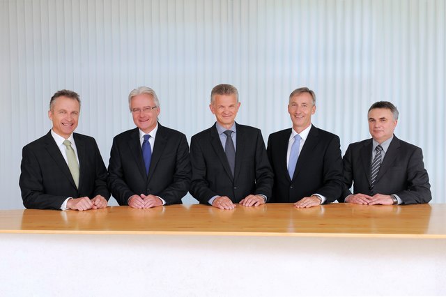 Der STIHL Vorstand von links nach rechts: Norbert Pick, Wolfgang Zahn, Dr. Bertram Kandziora, Dr. Michael Prochaska, Karl Angler. | Foto: STIHL