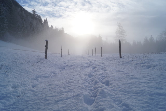 Sonnenaufgang an der Felsenkapelle in Hagertal